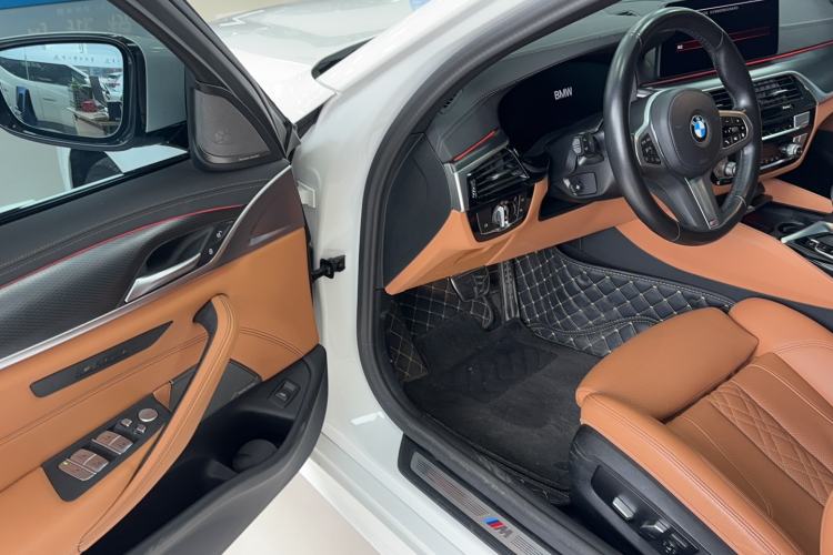 Used BMW 5 Series 2022 Second Facelift 530i M Sport Package
