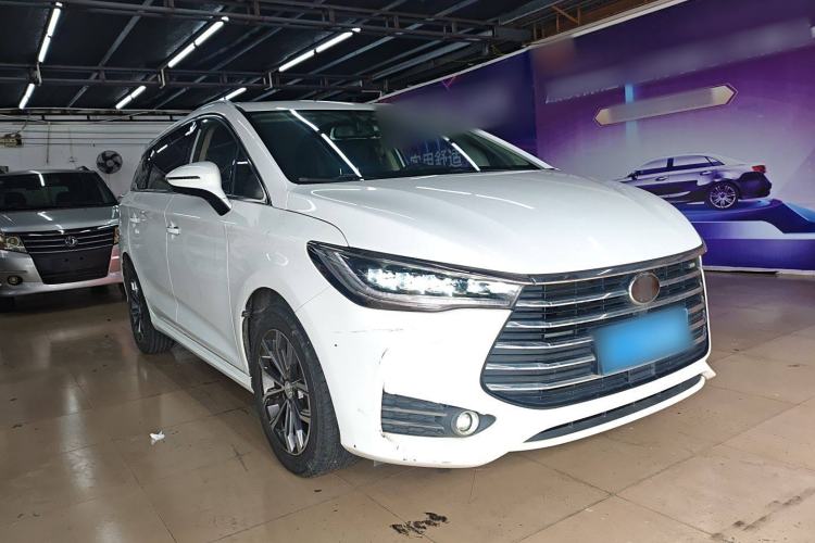 Used BYD Song MAX 2019 1.5T Automatic Smart Connect Ruiyi Sunroof Version 6 Seats China VI Standard
