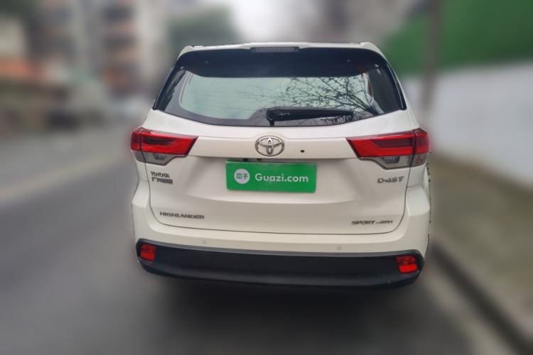 Used Toyota Highlander 2018 2.0T Four-Wheel Drive Prestige Version 7 Seats China V Emission Standard
