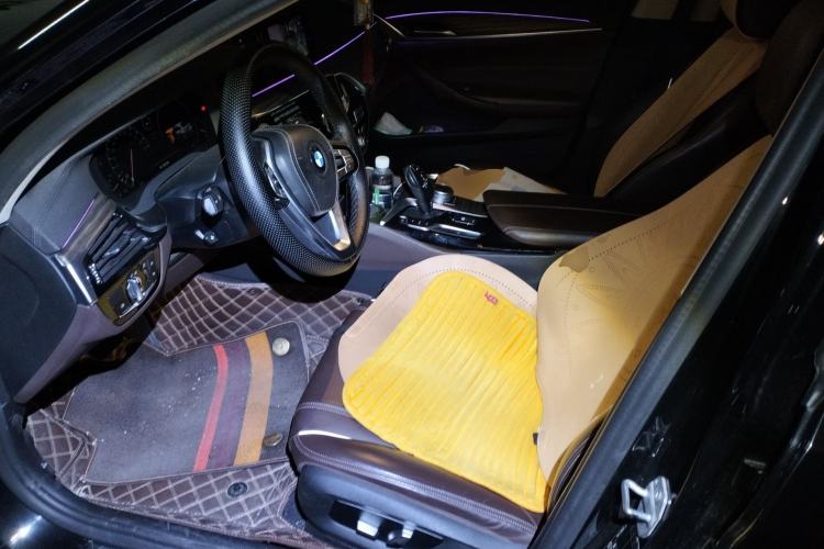 Used BMW 5 Series 2019 Facelifted 530Li Leading Edition Luxury Package
