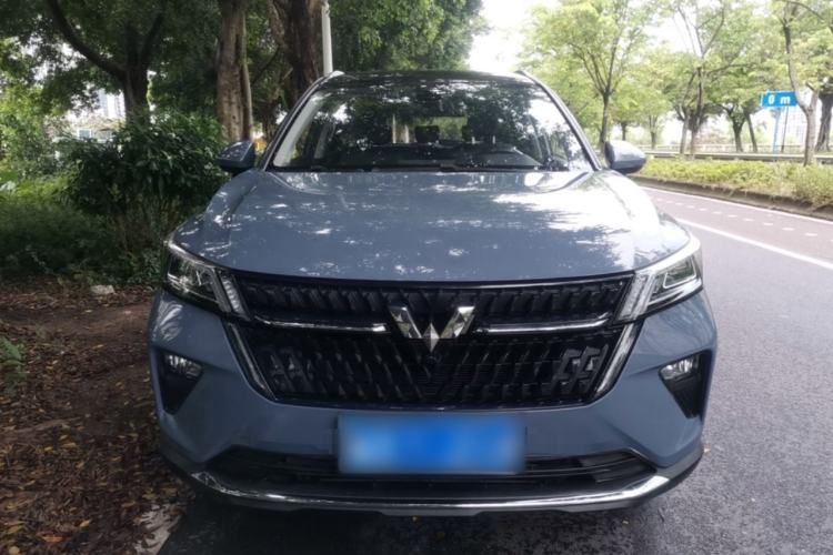 Used Wuling Asta 2021 1.5T CVT Starlight Edition Front