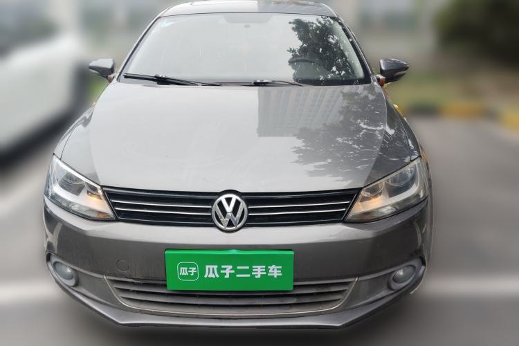 Used Volkswagen Sagitar 2012 1.6L Automatic Comfort Edition Front