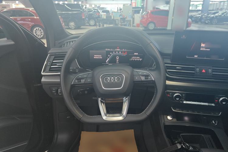 Used Audi Q5L 2023 45T Luxury Dynamic Model