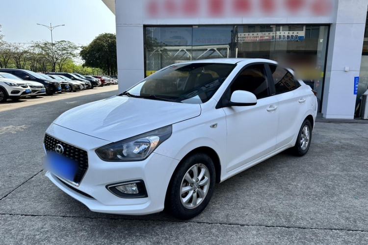 Used Hyundai Verna (older generation) 2017 1.4L Manual Huancai Edition China V Standard Front Left 45 Deg