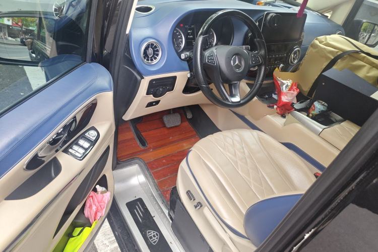 Used Mercedes-Benz Vito 2020 2.0T Business Version 7 Seats Driver Seat