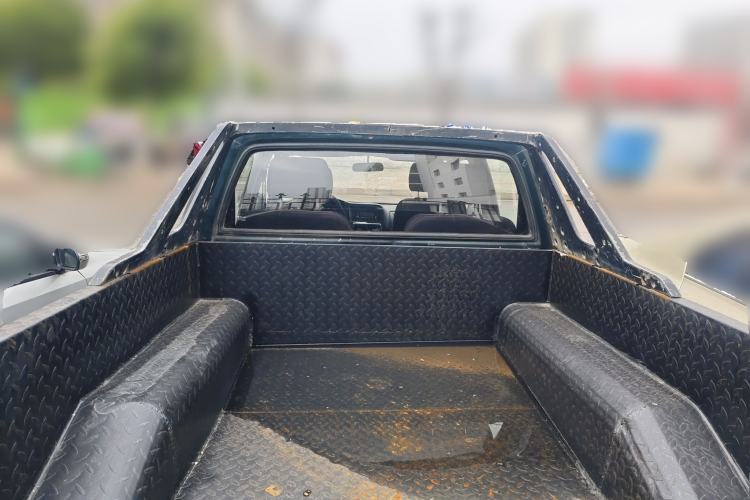 Used Isuzu Pickup 2015 2.8T Four-Wheel Drive 4JB1CT