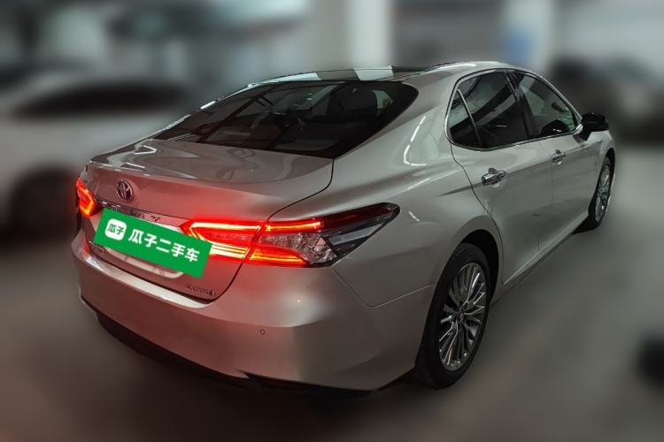 Used Toyota Camry 2019 Dual-Engine 2.5 HG Luxury Edition China VI Standard
