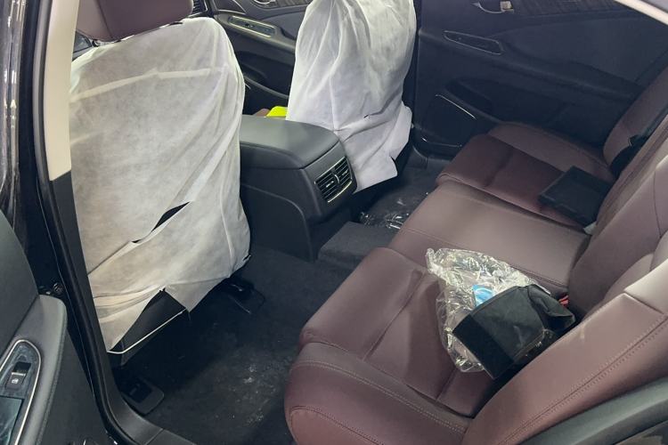 Used Hongqi H7 2021 1.8T Executive Edition