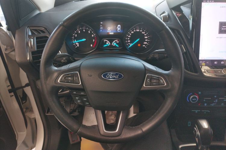 Used Ford Kuga 2019 EcoBoost 180 Two-Wheel-Drive Titanium Plus Model China V Standard
