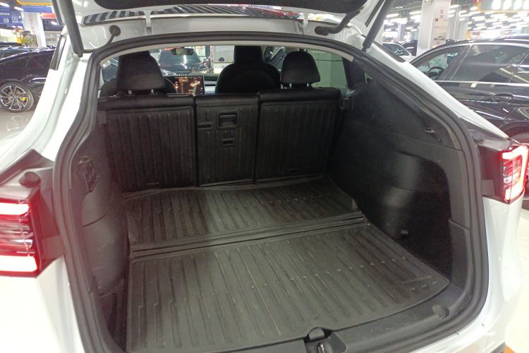 Used Tesla Model Y 2022 Revised Version Long-Range All-Wheel Drive