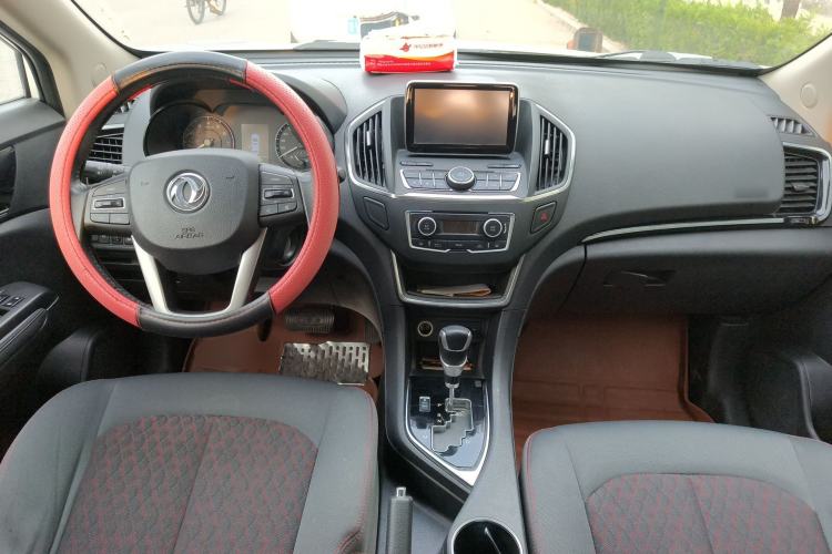 Used Dongfeng Aeolus AX5 2017 1.4T Automatic Qushang Model Center Console