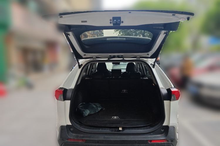 Used Toyota RAV4 2020 2.0L CVT Two-Wheel Drive Urban Edition Trunk