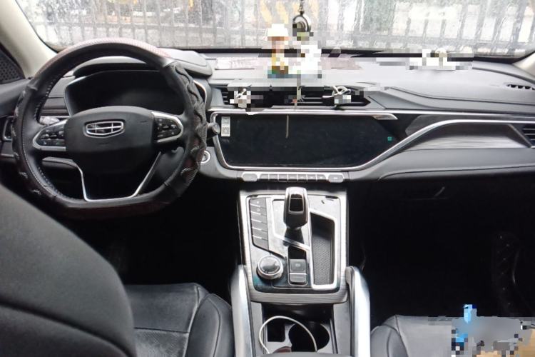 Used Geely Auto Emgrand X7 Sport 2020 1.8TD DCT Smart Connect PRO Center Console