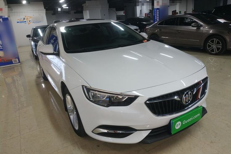 Used Buick Regal 2019 20T Elite Version China V Standard Front Right 45 Deg