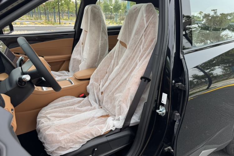 Used Geely Galaxy L7 2025 EM-i 115km Exploration Edition Left Front Seat