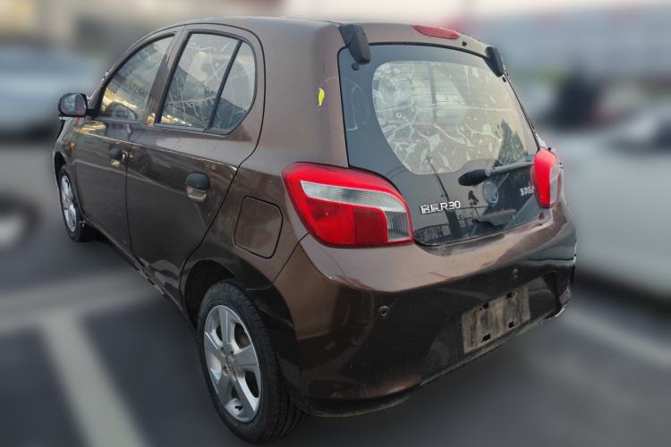 Used Venucia R30 2014 1.2L Manual Luxury Edition Rear Left 45 Deg