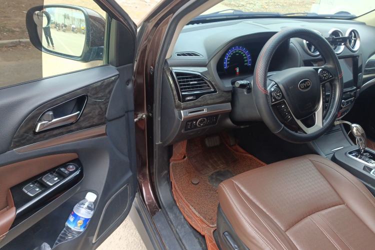 Used BYD S7 2016 2.0T Automatic Prestige Edition