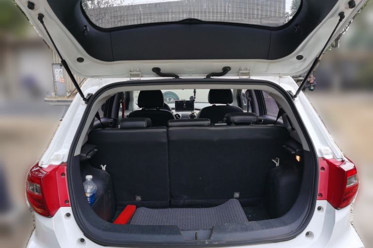 Used BAIC New Energy EC5 2019 New Style Edition Trunk