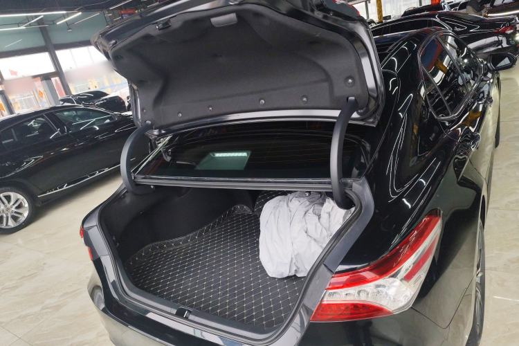 Used Toyota Camry 2021 2.5G Luxury Edition