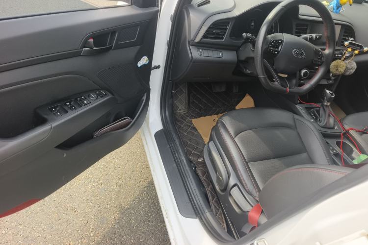 Used Hyundai Elantra (6th Generation / Lingdong) 2019 1.4T Dual-Clutch Xuan Dong · Dynamic Model