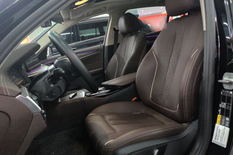 Used BMW 5 Series New Energy 2022 535Le Luxury Package
