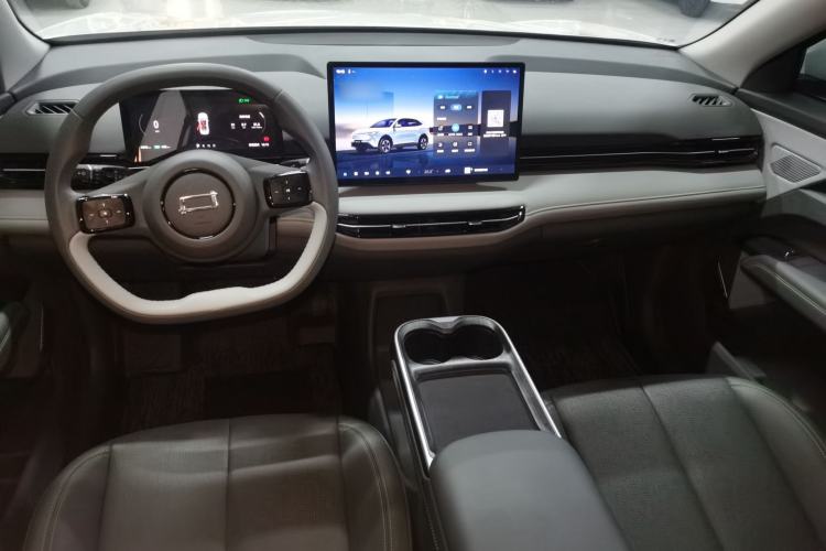 Used Bestune Yueyi 03 2025 445km Joyful Edition