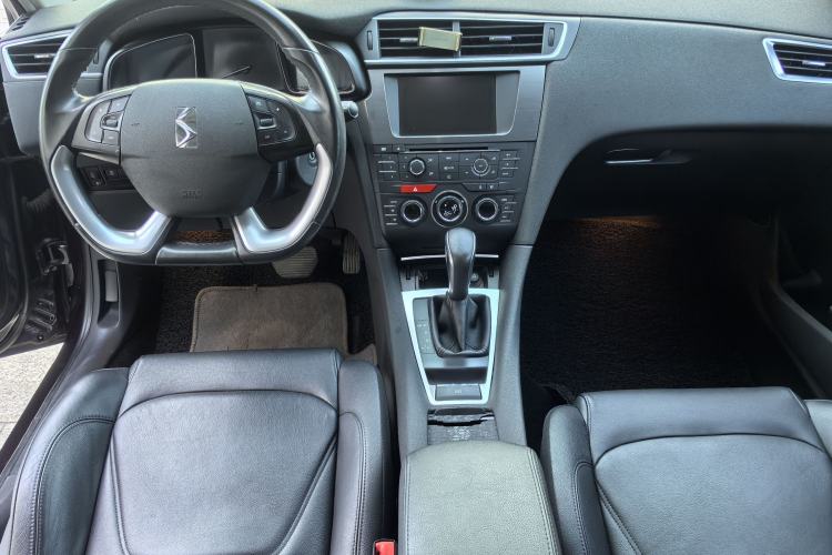 Used DS 5LS 2015 1.6T Elegant Edition THP160