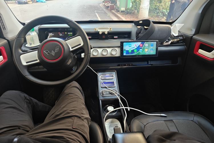 Used Wuling Hongguang MINIEV 2022 GAMEBOY 300km Enthusiast Model with Lithium Iron Phosphate Center Console