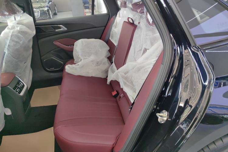 Used Hongqi H5 2025 1.5T DCT Xuan Ying Edition
