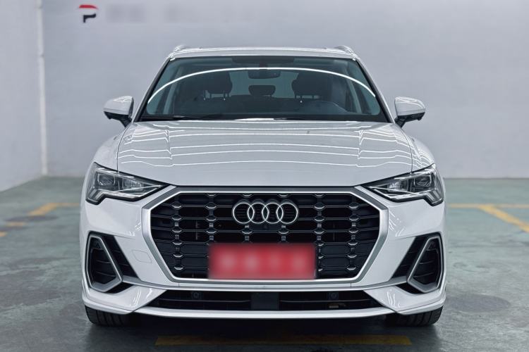 Used Audi Q3 2022 40 TFSI Fashion Dynamic Model