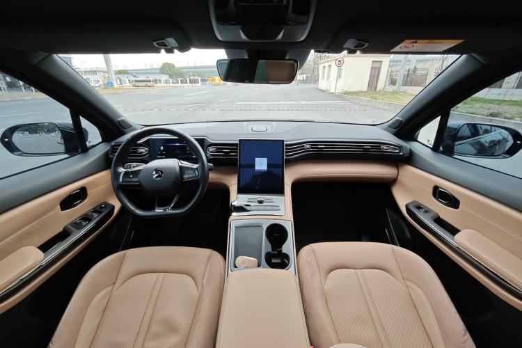 Used Nio ES6 2019 430 km Performance Version
