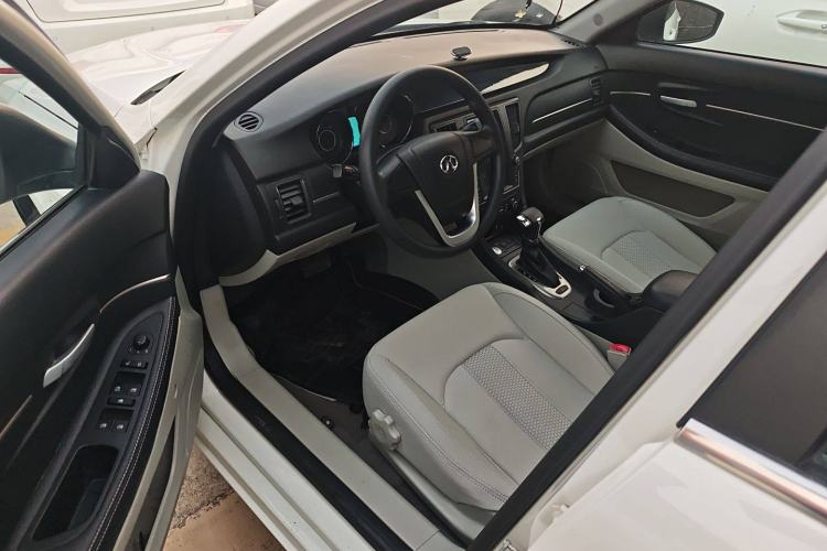 Used BAIC Senova D50 2016 1.5L CVT Comfort Version
