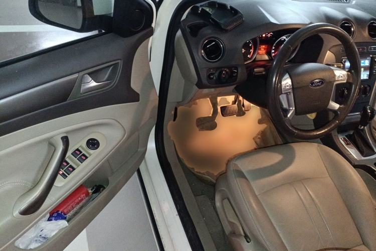 Used Ford Mondeo 2013 2.3L Fashion Edition Driver Seat