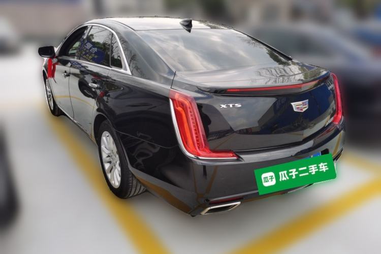 Used Cadillac XTS 2018 28T Elite Edition Rear Left 45 Deg