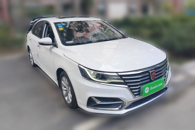 Used Roewe i6 New Energy 2017 45T Hybrid Connect & Smart Enjoyment Edition
