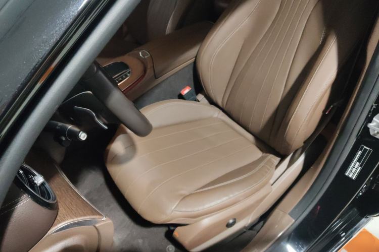 Used Mercedes-Benz E-Class 2023 E 300 L Luxury Model
