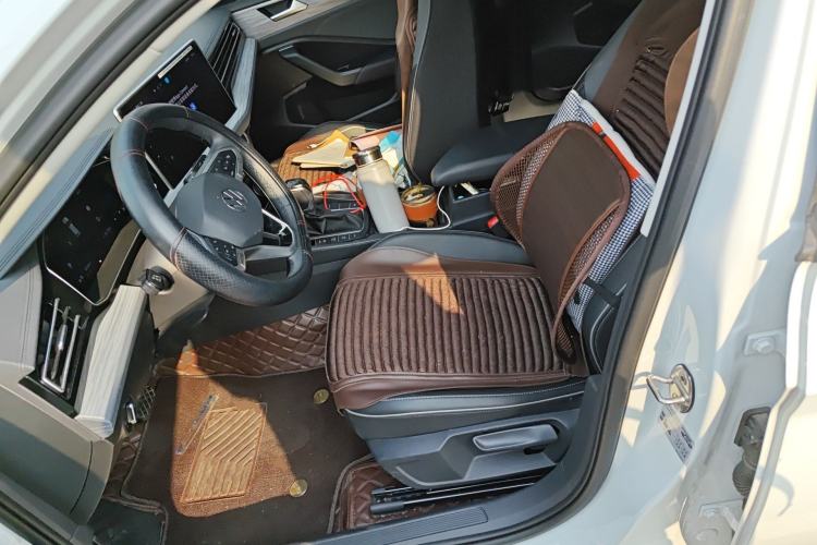 Used Volkswagen Sagitar 2025 300TSI DSG Excellence Edition Left Front Seat