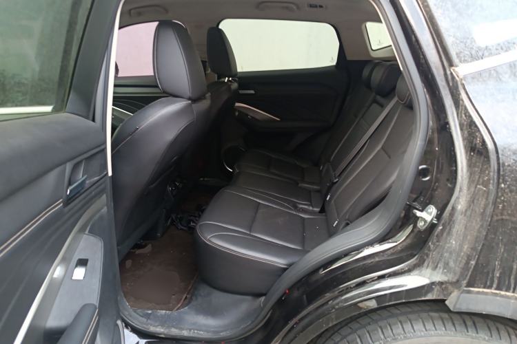 Used Wey VV6 2020 2.0T Two-Wheel Drive Smart Enjoyment+