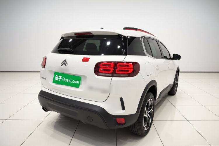 Used Citroen C5 AIRCROSS 2017 350THP Luxury Model Rear Right 45 Deg