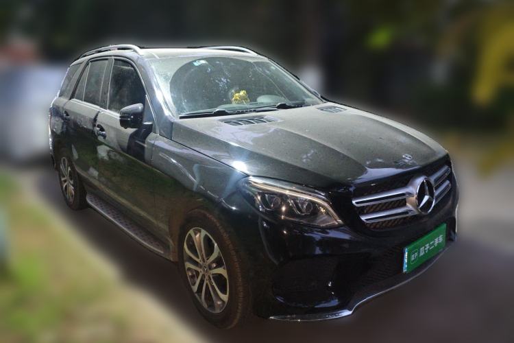 Used Mercedes-Benz GLE 2015 GLE 320 4MATIC Front Right 45 Deg