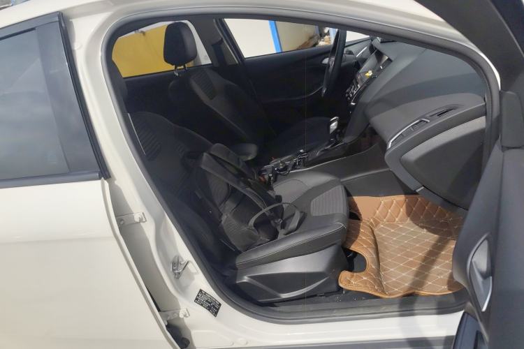 Used Ford Focus 2015 Sedan 1.6L Automatic Trend Model