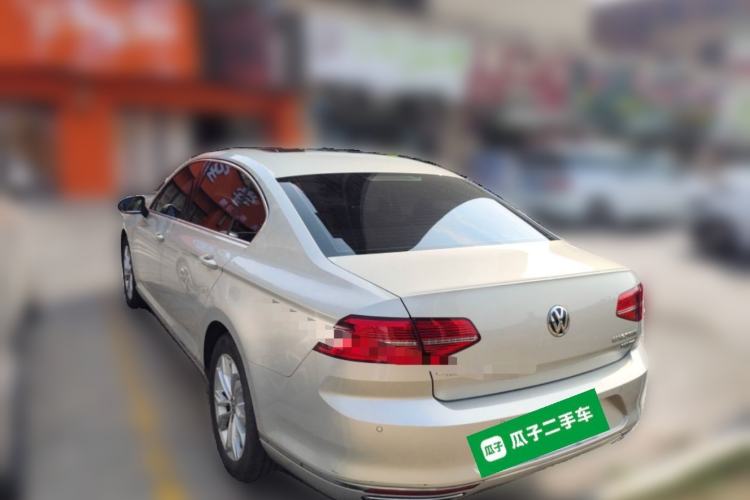 Used Volkswagen Magotan 2018 330TSI DSG Luxury Model