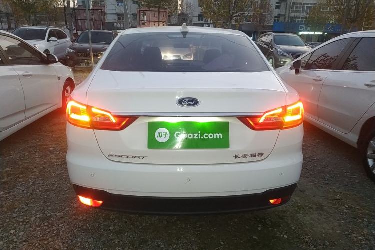 Used Ford Escort 2019 Revised 1.5L Automatic ZhiXiang Version (Tire Pressure Monitoring) China VI Standard