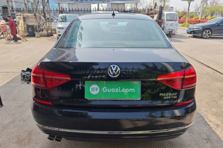 Used Volkswagen Passat 2017 280TSI DSG Luxury Edition Rear