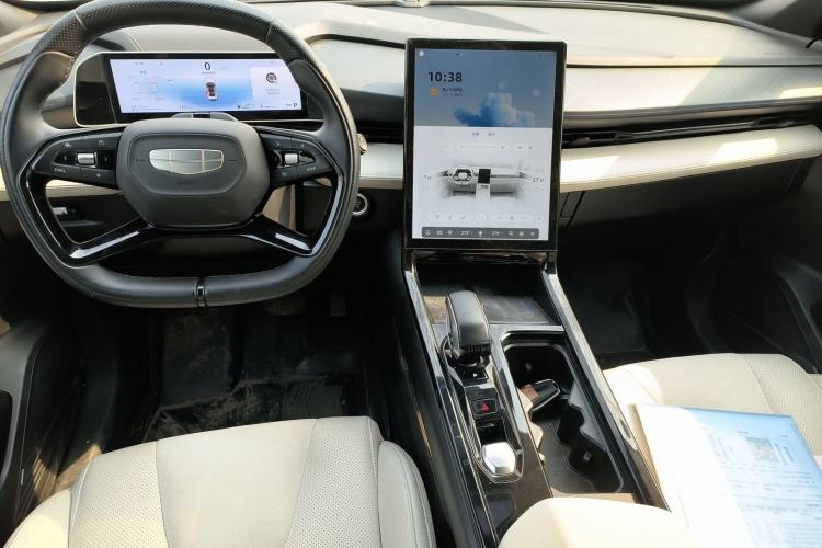 Used Geely Auto Emgrand X7 Sport 2023 Boyue COOL 1.5TD ZhiZun Edition Center Console