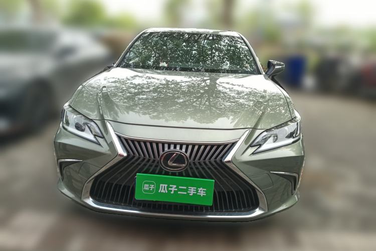 Used Lexus ES 2020 200 Excellence Edition Front