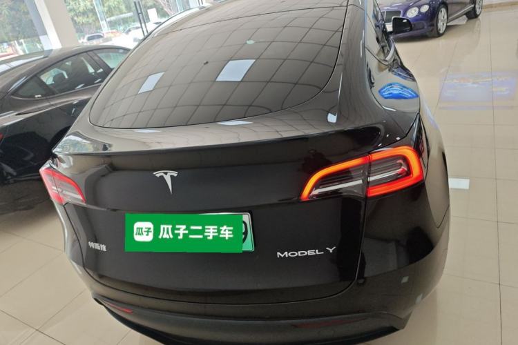 Used Tesla Model Y 2022 Rear-Wheel-Drive Version
