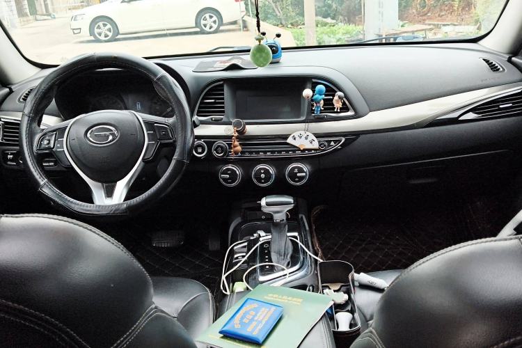 Used GAC Trumpchi GA6 2016 235T DCT Elite Edition Center Console