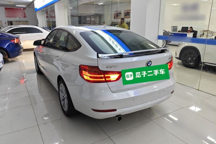 Used BMW 3 Series GT 2013 320i Leading Model Rear Left 45 Deg