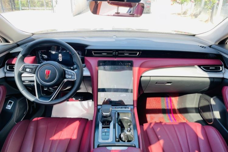 Used Hongqi H5 2025 1.5T DCT Qiyun 500 000th Unit Commemorative Edition
